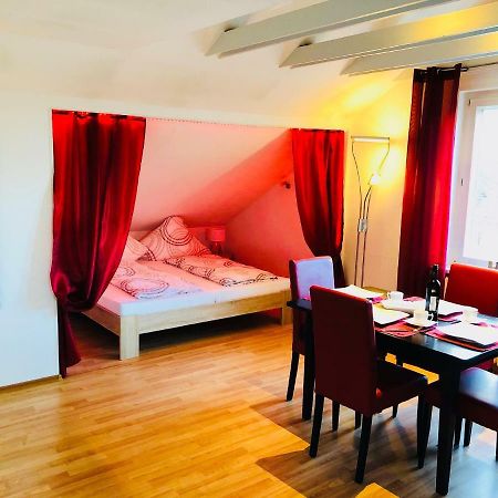Loft Apartment อูลดิงเงน มึลโฮเฟิน ภายนอก รูปภาพ